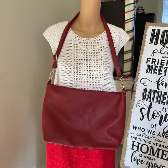 Large Red Bag Like New - Picture 2 of 3